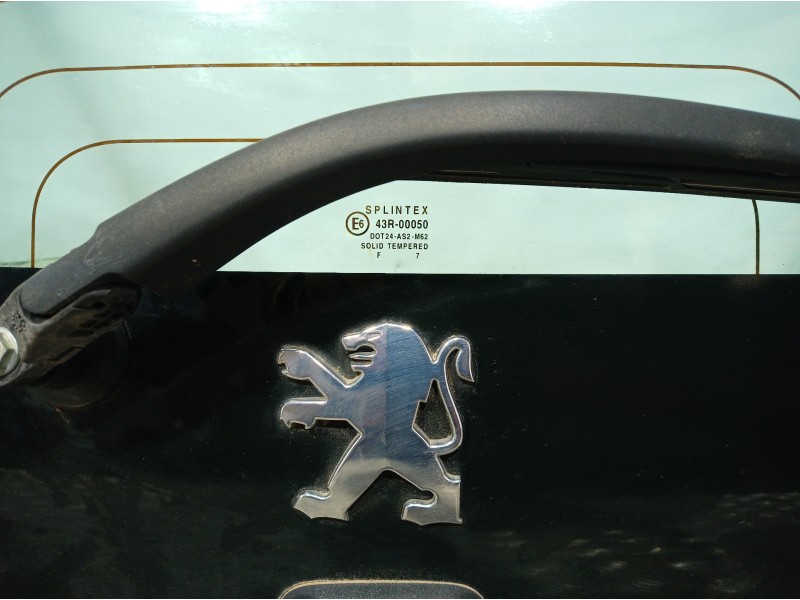 Recambio de porton trasero para peugeot 107 básico referencia OEM IAM   