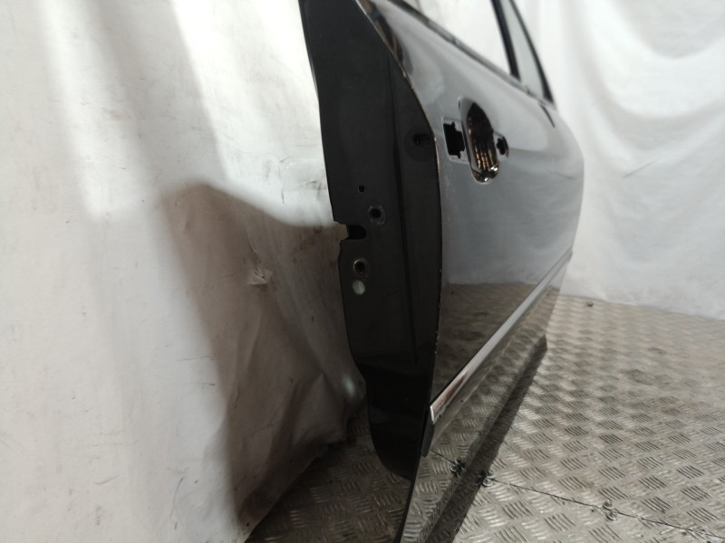 Recambio de puerta trasera derecha para peugeot 407 sport referencia OEM IAM   