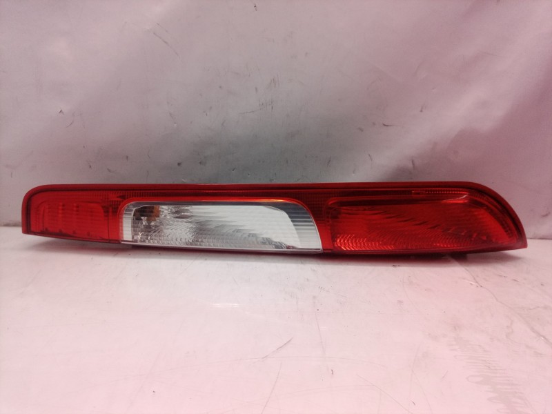 Recambio de piloto trasero derecho para ford focus berlina (cap) ambiente (d) referencia OEM IAM   