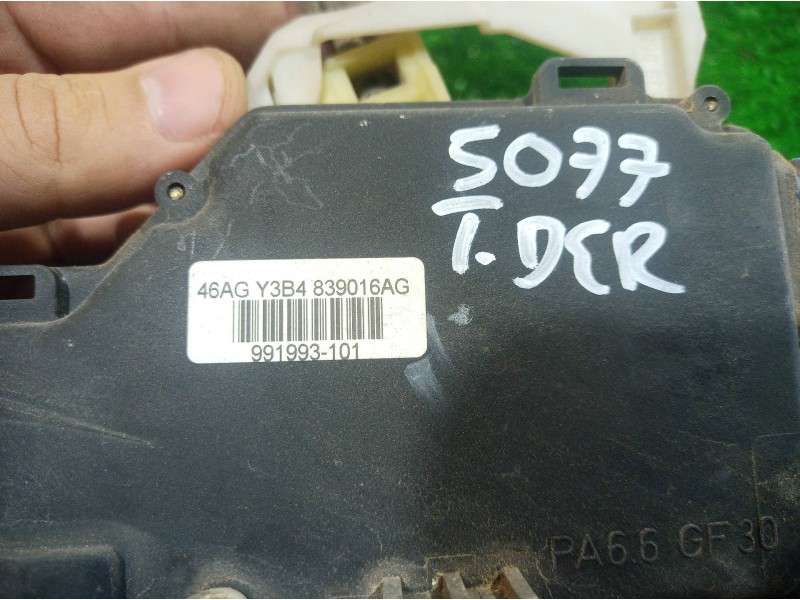 Recambio de cerradura puerta trasera derecha para seat ibiza (6l1) cool referencia OEM IAM 991993101 991993101 991993101