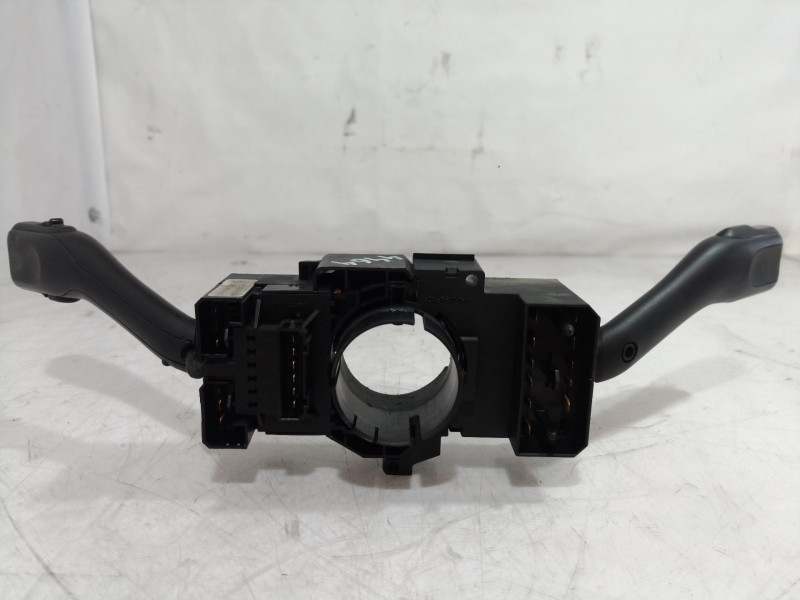 Recambio de mando multifuncion para volkswagen golf iv berlina (1j1) 25 aniversario referencia OEM IAM 8L0953513G 8L0953513G 4B0