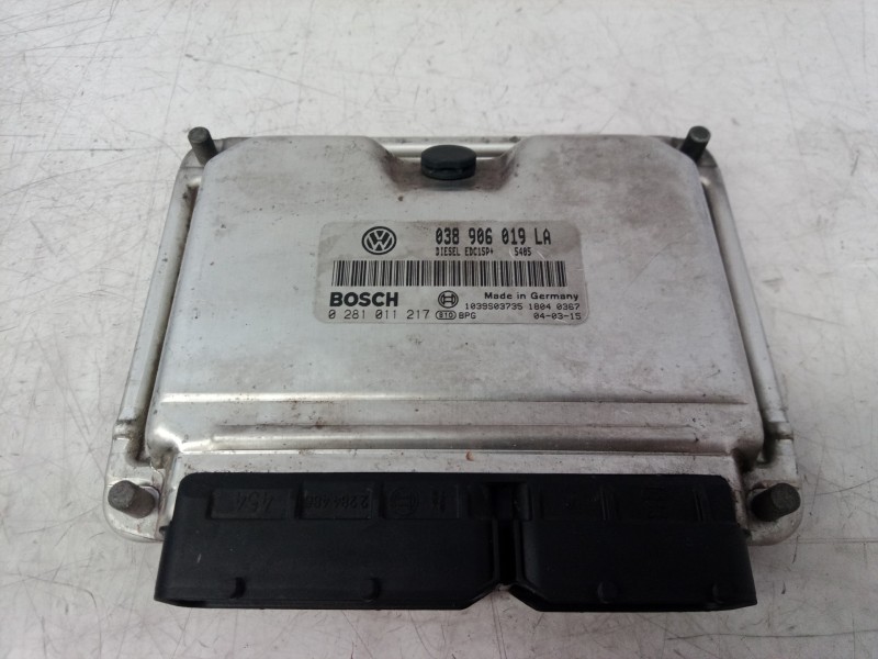 Recambio de centralita motor uce para seat ibiza (6l1) sport referencia OEM IAM 038906019LA 038906019LA 0281011217