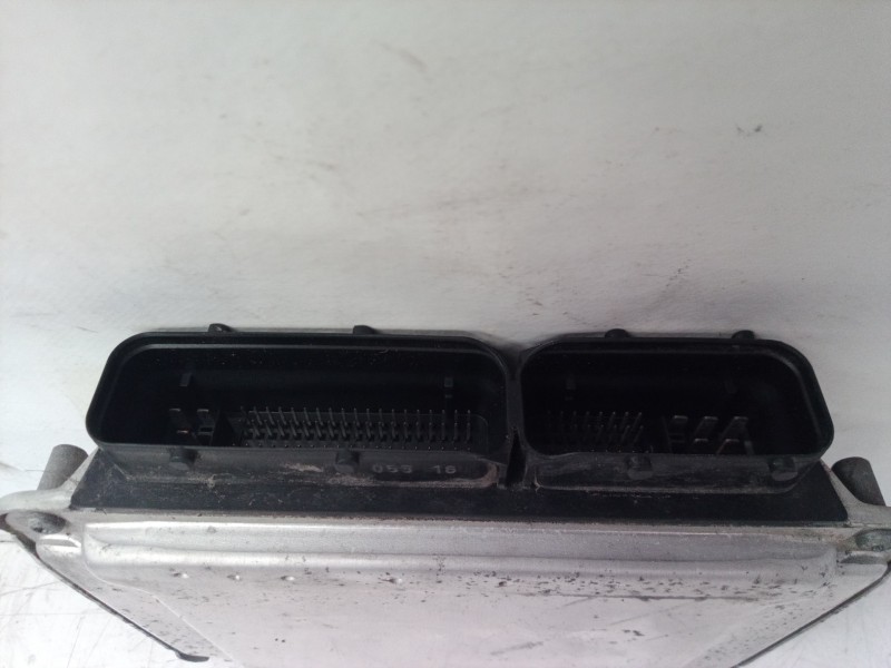 Recambio de centralita motor uce para seat ibiza (6l1) sport referencia OEM IAM 038906019LA 038906019LA 0281011217