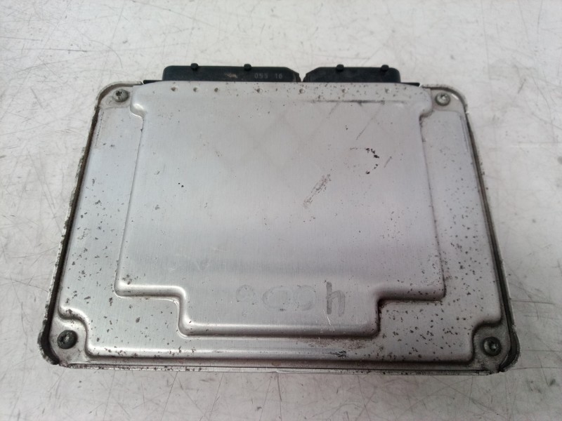 Recambio de centralita motor uce para seat ibiza (6l1) sport referencia OEM IAM 038906019LA 038906019LA 0281011217