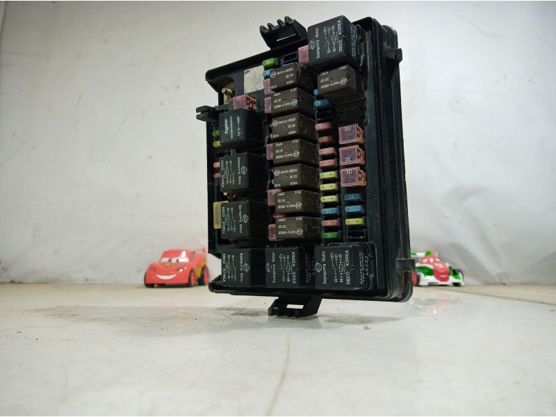 Recambio de caja reles / fusibles para ssangyong kyron referencia OEM IAM   