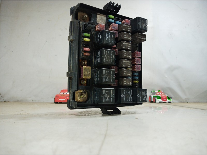 Recambio de caja reles / fusibles para ssangyong kyron referencia OEM IAM   