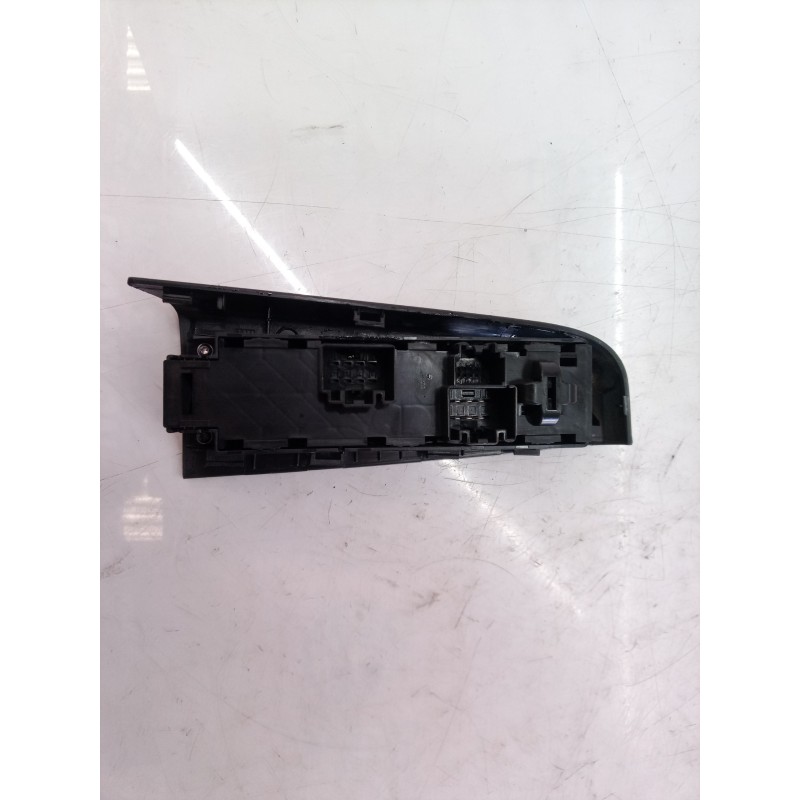 Recambio de mando elevalunas delantero izquierdo para ford tourneo courier (c4a) ambiente referencia OEM IAM 3S010094583 3S01009