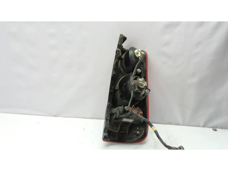 Recambio de piloto trasero izquierdo para hyundai matrix (fc) 1.6 gls referencia OEM IAM 9240117010  