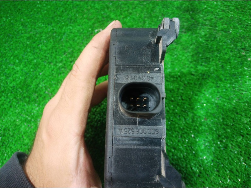 Recambio de valvula aire adicional para seat ibiza (6l1) cool referencia OEM IAM 6Q0906625A 6Q0906625A 6Q0906625A