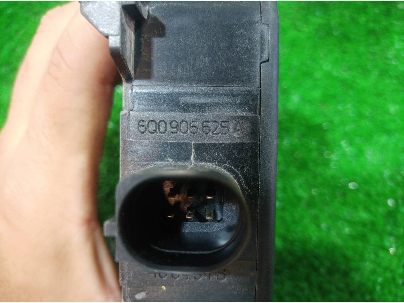 Recambio de valvula aire adicional para seat ibiza (6l1) cool referencia OEM IAM 6Q0906625A 6Q0906625A 6Q0906625A