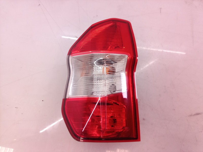 Recambio de piloto trasero derecho para ford tourneo courier (c4a) ambiente referencia OEM IAM   