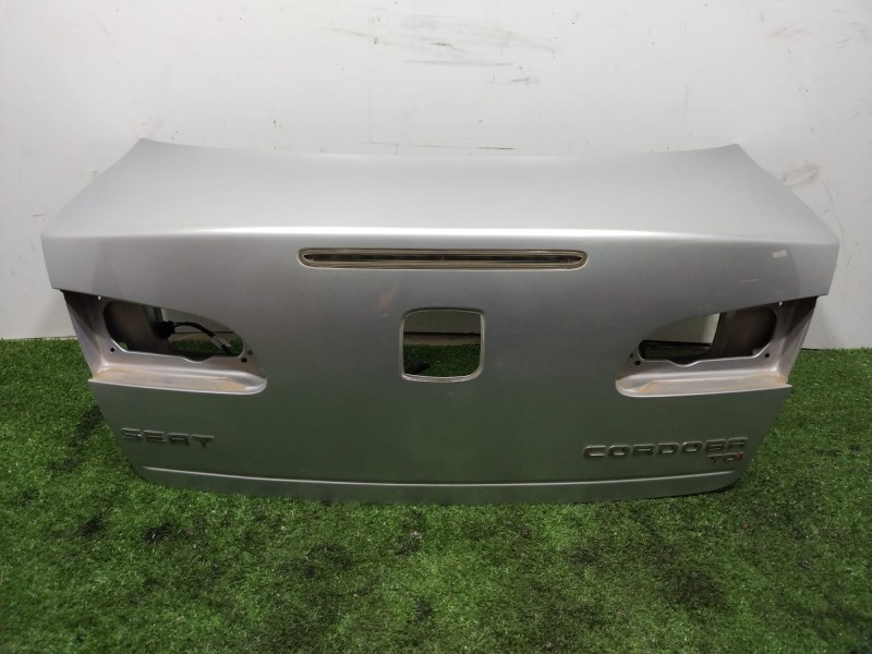 Recambio de tapa maletero para seat cordoba berlina (6l2) fresh referencia OEM IAM   