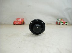 Recambio de mando retrovisor para renault kangoo referencia OEM IAM 7700803531F 7700803531F 7700803531