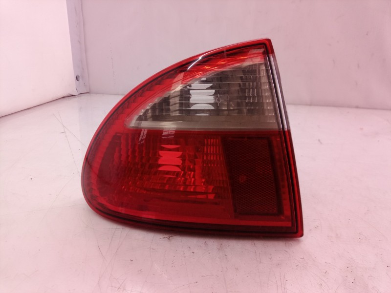 Recambio de piloto trasero izquierdo para seat leon (1m1) last edition referencia OEM IAM 1M6945111FKZ  