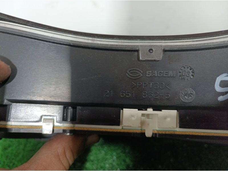 Recambio de cuadro instrumentos para ford fiesta berlina (dx) ambiente referencia OEM IAM P9651299680C P9651299680C 216518625