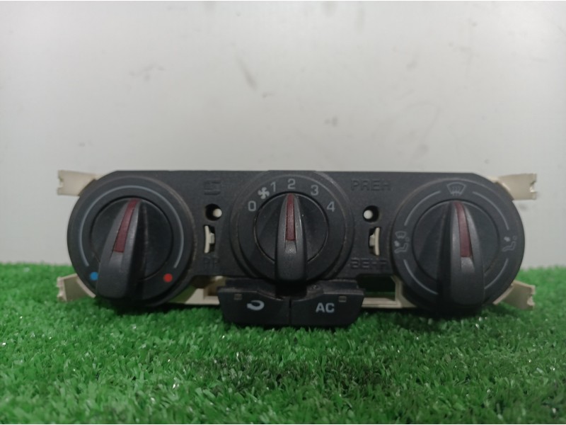 Recambio de mando calefaccion / aire acondicionado para seat ibiza sc (6j1) emoción referencia OEM IAM 6J0820045A 6J0820045A T01
