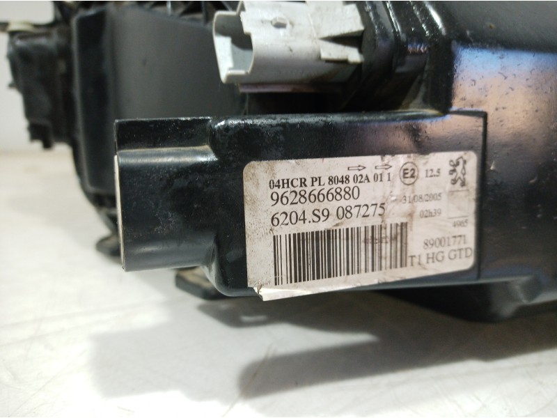 Recambio de faro izquierdo para peugeot 206 berlina referencia OEM IAM 9628666880 9628666880 9628666880