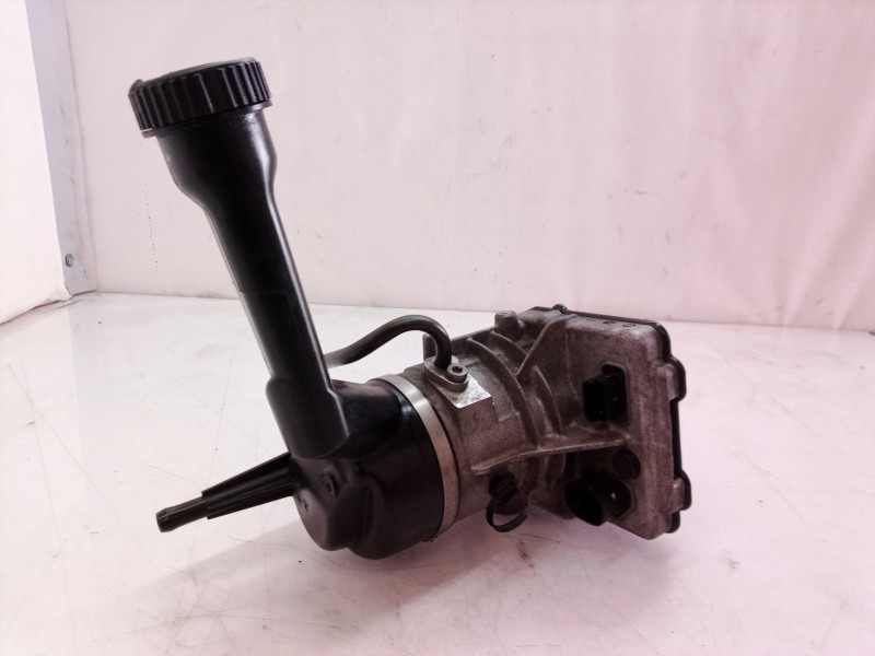 Recambio de bomba direccion para citroën c4 picasso business class referencia OEM IAM 9684252580 9684252580 A0013520