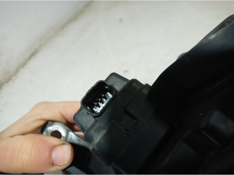 Recambio de faro izquierdo para peugeot 206 berlina referencia OEM IAM 9628666880 9628666880 9628666880