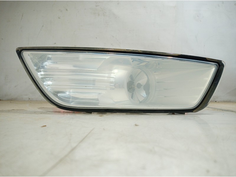 Recambio de faro antiniebla derecho para ford mondeo ber. (ca2) referencia OEM IAM 0305081002 0305081002 0305081002