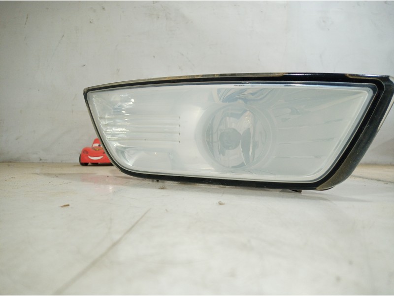 Recambio de faro antiniebla derecho para ford mondeo ber. (ca2) referencia OEM IAM 0305081002 0305081002 0305081002