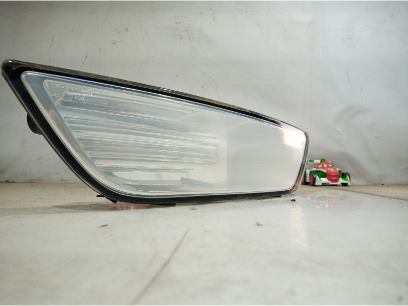 Recambio de faro antiniebla derecho para ford mondeo ber. (ca2) referencia OEM IAM 0305081002 0305081002 0305081002