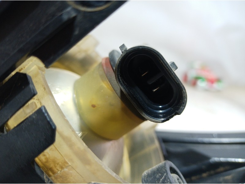 Recambio de faro antiniebla derecho para ford mondeo ber. (ca2) referencia OEM IAM 0305081002 0305081002 0305081002