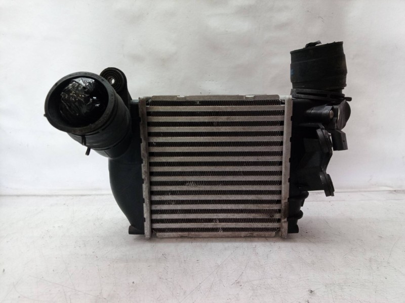 Recambio de intercooler para seat toledo (1m2) select referencia OEM IAM 817457 817457 817457