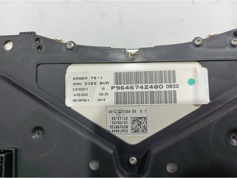 Recambio de cuadro instrumentos para peugeot 307 (s1) xr referencia OEM IAM  P9646742480 216518703