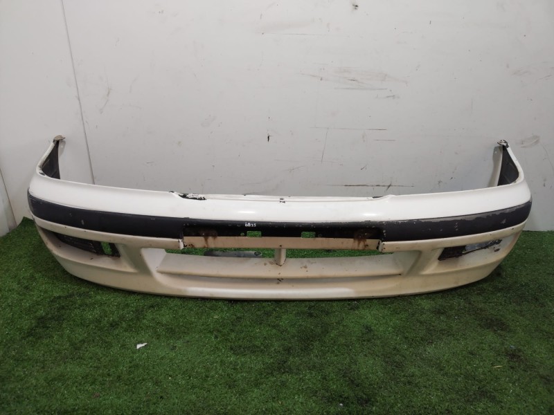 Recambio de paragolpes delantero para nissan primera berlina (p11) 1.6 16v cat referencia OEM IAM   