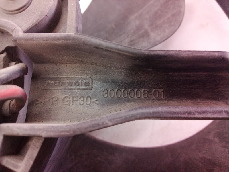Recambio de electroventilador para citroën c4 picasso business class referencia OEM IAM 300000801 300000801 300000801