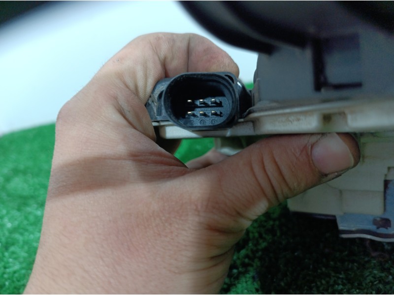 Recambio de cerradura puerta delantera derecha para seat ibiza sc (6j1) emoción referencia OEM IAM 5N1837016C 5N1837016C 5N18370