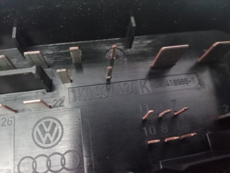 Recambio de caja reles / fusibles para seat toledo (5p2) exclusive referencia OEM IAM 1K0937124K 1K0937124 1K0937124