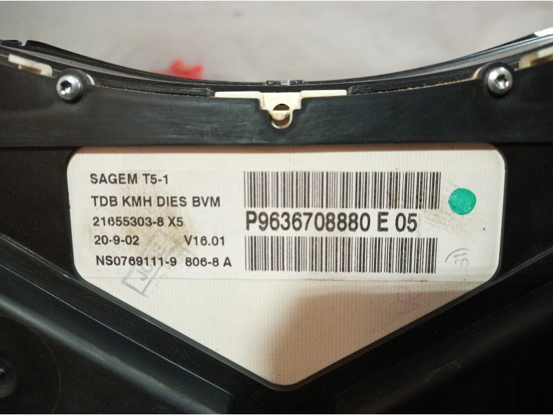 Recambio de cuadro instrumentos para peugeot 307 (s1) referencia OEM IAM P9636708880E05 P9636708880E05 P9636708880E05