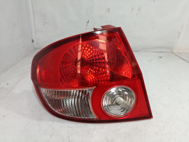 Recambio de piloto trasero izquierdo para hyundai getz (tb) referencia OEM IAM   