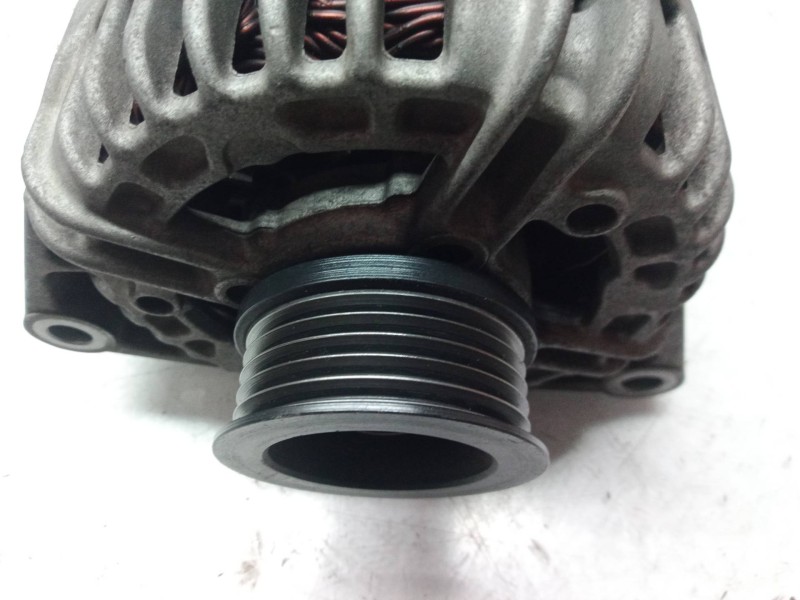 Recambio de alternador para opel corsa d catch me referencia OEM IAM 0124325171 0124325171 0124325171
