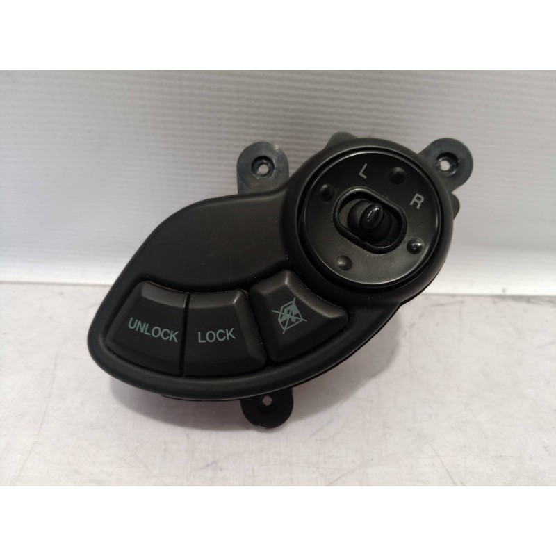 Recambio de mando retrovisor para hyundai santa fe (sm) 2.0 gls crdi referencia OEM IAM 9353026000 9353026000 9353026020