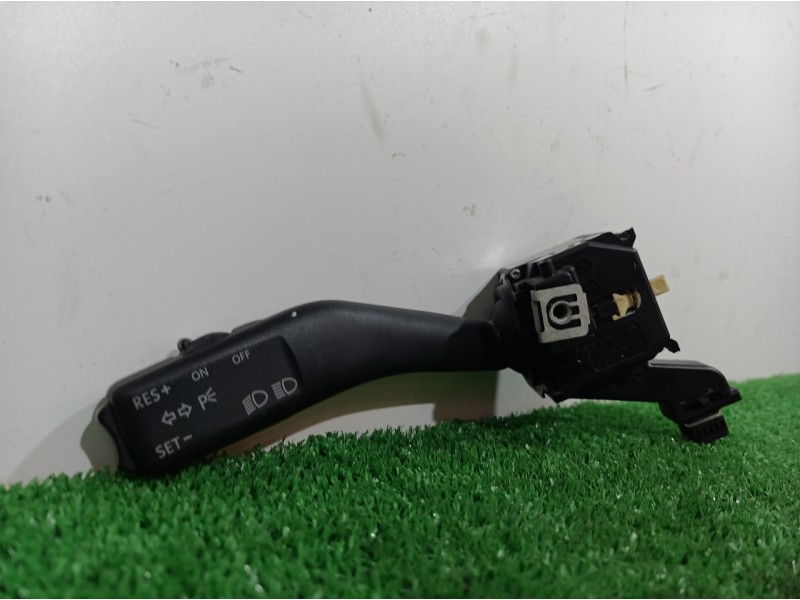 Recambio de mando intermitentes para skoda octavia combi (1z5) elegance referencia OEM IAM 1K0953513A 1K0953513A 1K0953513