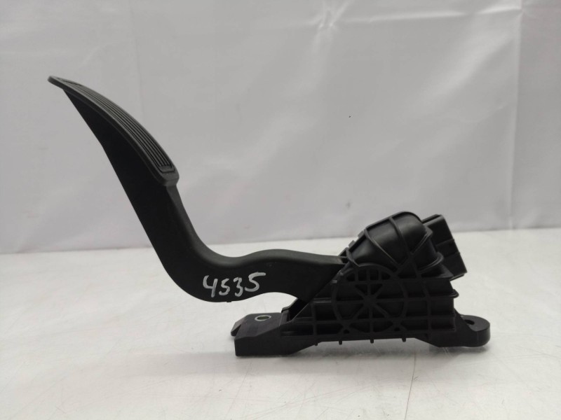 Recambio de potenciometro pedal para mazda 5 berl. (cr) 2.0 crtd sportive (105kw) referencia OEM IAM 1988003480 1988003480 CC304