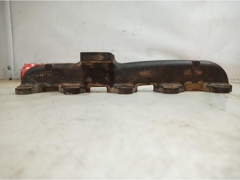 Recambio de colector escape para peugeot 308 sw allure referencia OEM IAM 010917 010917 010917