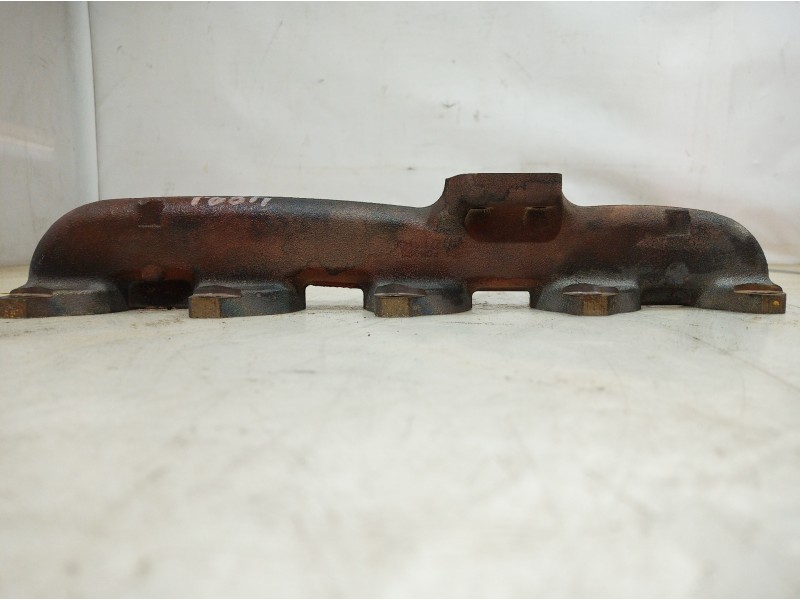 Recambio de colector escape para peugeot 308 sw allure referencia OEM IAM 010917 010917 010917