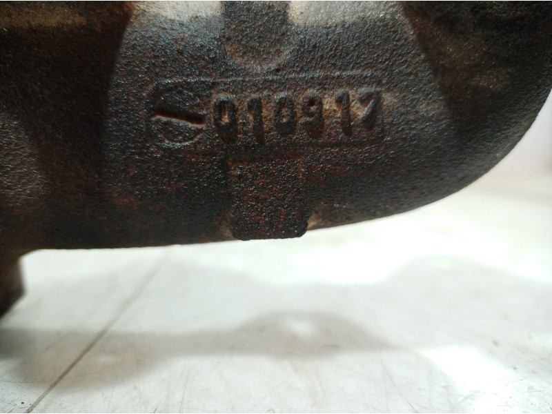 Recambio de colector escape para peugeot 308 sw allure referencia OEM IAM 010917 010917 010917