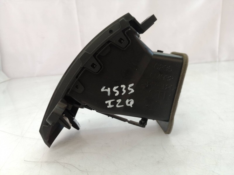 Recambio de aireador para mazda 5 berl. (cr) 2.0 crtd sportive (105kw) referencia OEM IAM   