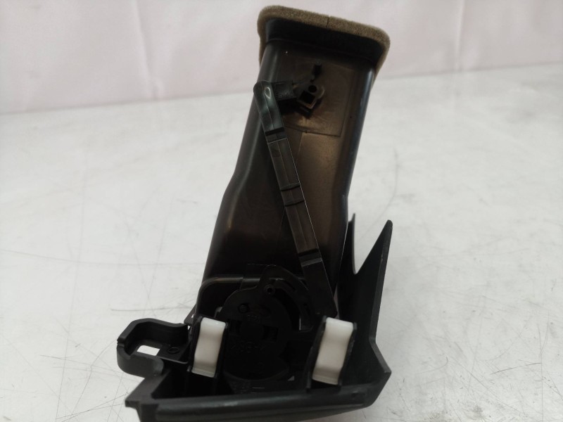 Recambio de aireador para mazda 5 berl. (cr) 2.0 crtd sportive (105kw) referencia OEM IAM   