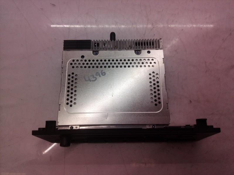 Recambio de sistema audio / radio cd para bmw x3 (e83) 2.0d referencia OEM IAM 6512697688803 6512697688803 13264010
