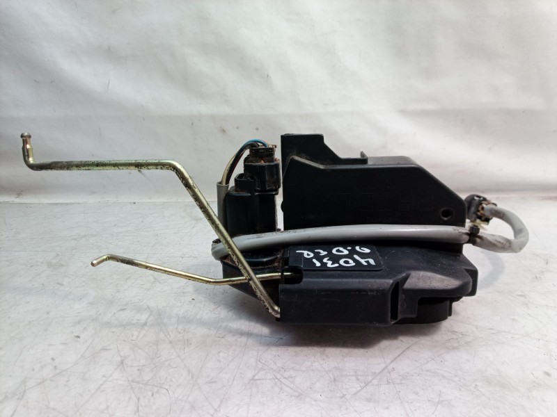 Recambio de cerradura puerta delantera derecha para hyundai getz (tb) referencia OEM IAM   