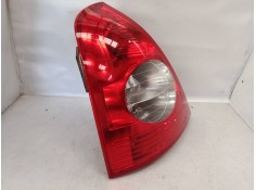 Recambio de piloto trasero izquierdo para renault clio ii fase ii (b/cb0) authentique referencia OEM IAM 8200074413 8200074413 8 2