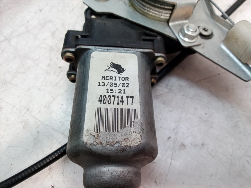 Recambio de motor elevalunas delantero derecho para nissan primera berlina (p12) acenta referencia OEM IAM 400714T7 400714T7 400