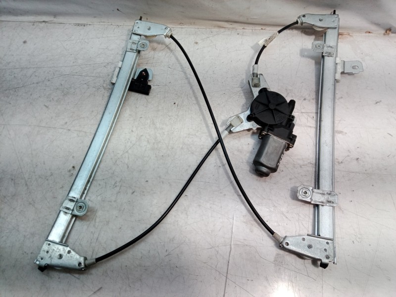 Recambio de motor elevalunas delantero derecho para nissan primera berlina (p12) acenta referencia OEM IAM 400714T7 400714T7 400