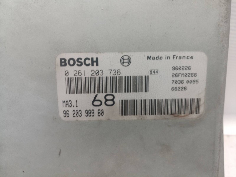 Recambio de centralita motor uce para citroën saxo 1.1 x referencia OEM IAM  0261203736 9620398980